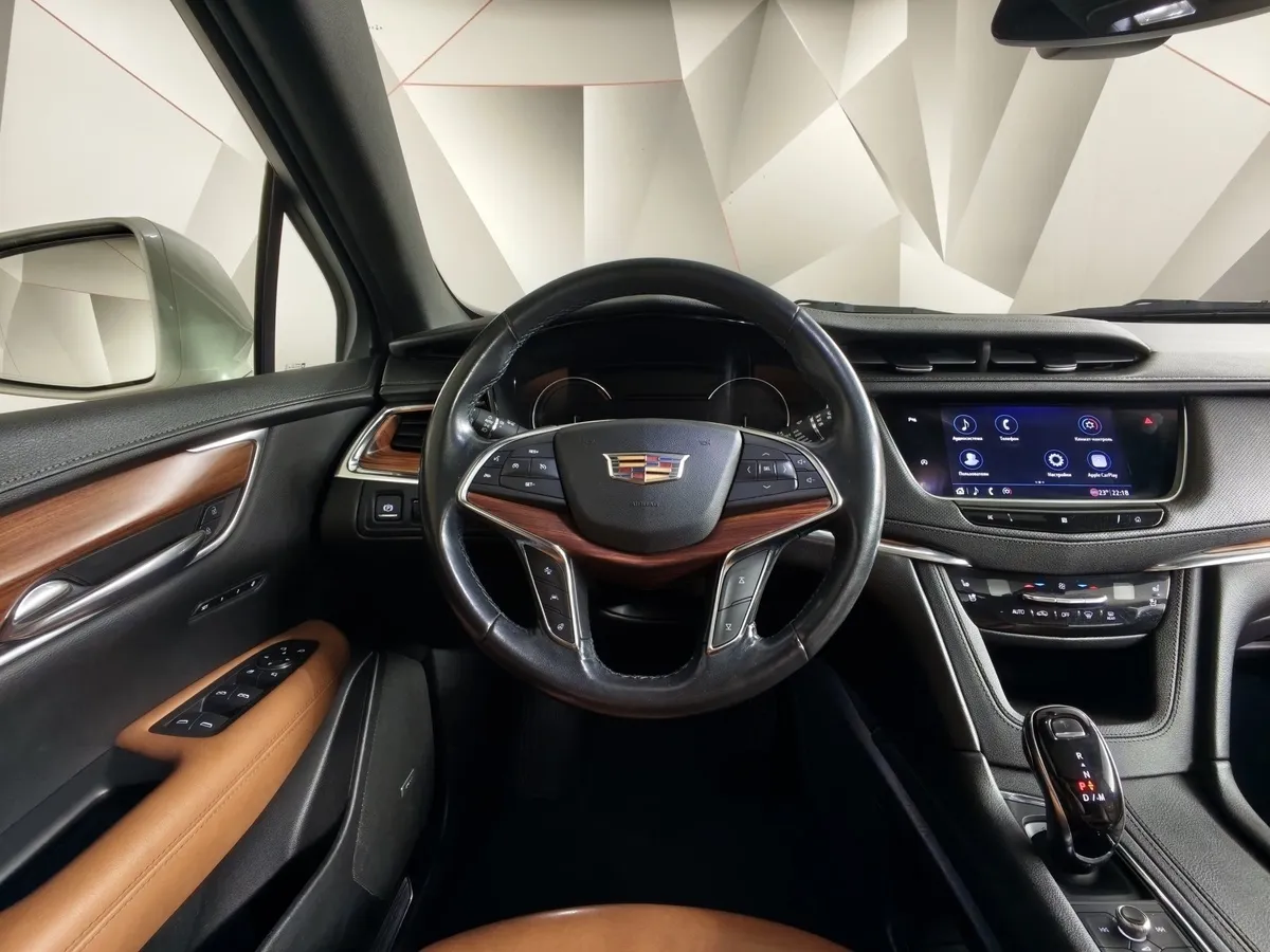 Cadillac XT5 2.0T АТ AWD (200 л.с.) Premium Luxury Белый в АВИЛОН. Слайд №19