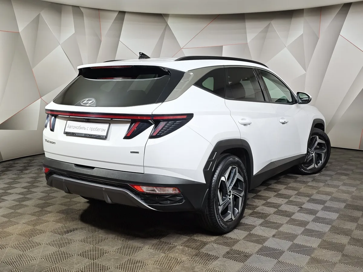 Hyundai Tucson G2.0 Smartstream 6AT 4WD (150 л.с.) Prestige + Smart Sense Белый в АВИЛОН. Слайд №2