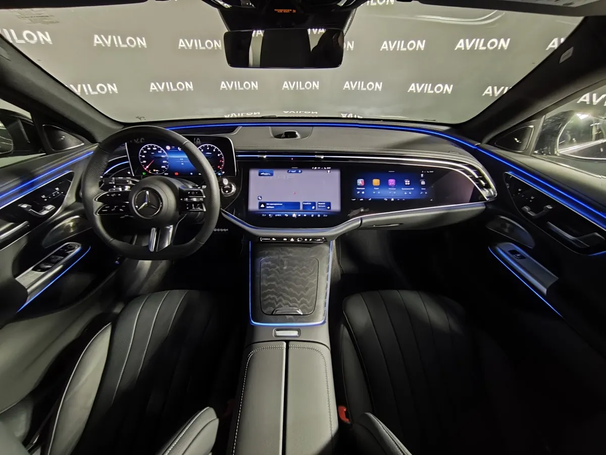 Mercedes-Benz E-Класс E 300 4MATIC (258 л.с.) Черный в АВИЛОН. Слайд №12