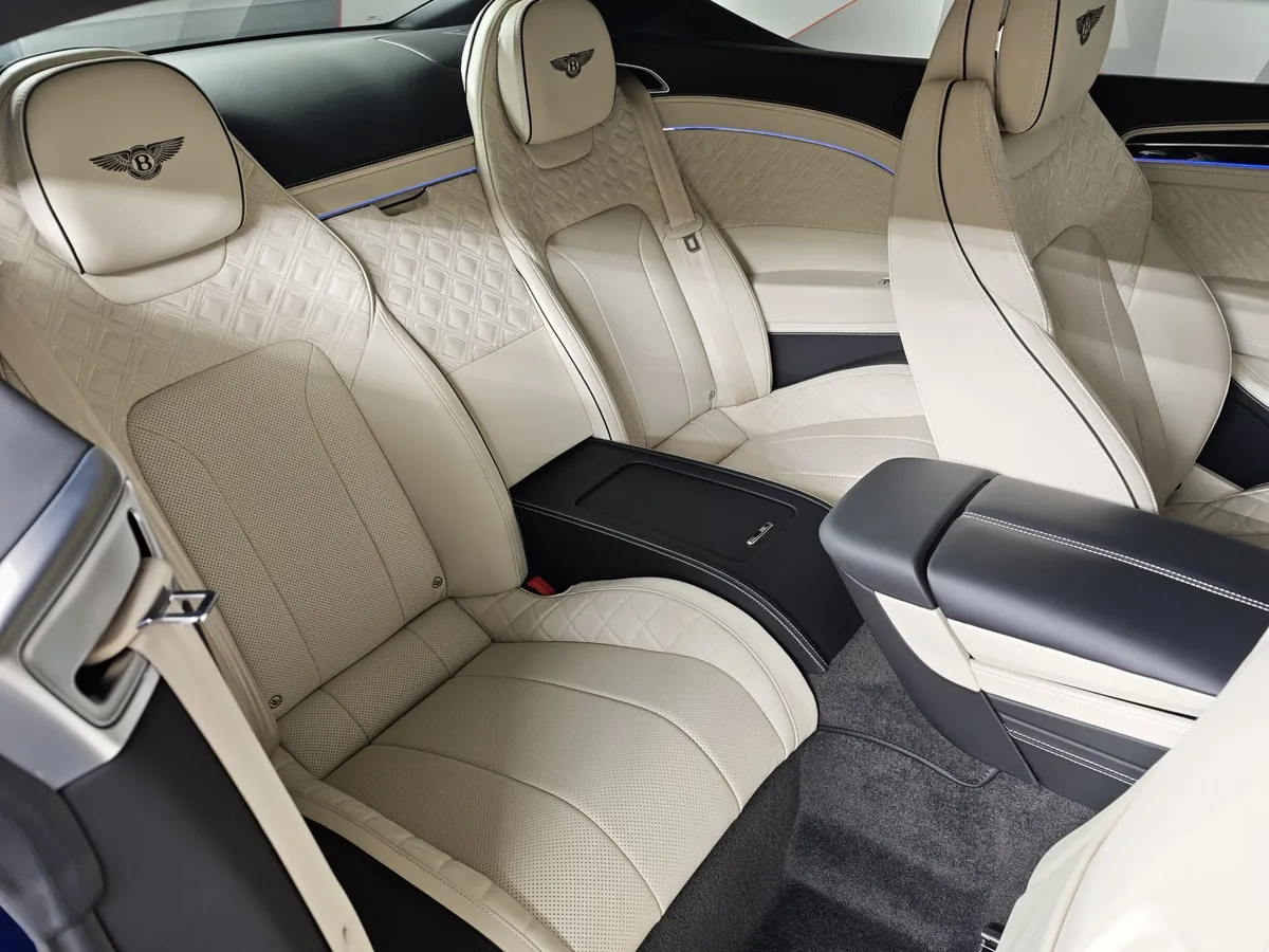 Bentley Continental GT 6.0 AWD AMT (635 л.с.) Синий в АВИЛОН. Слайд №16