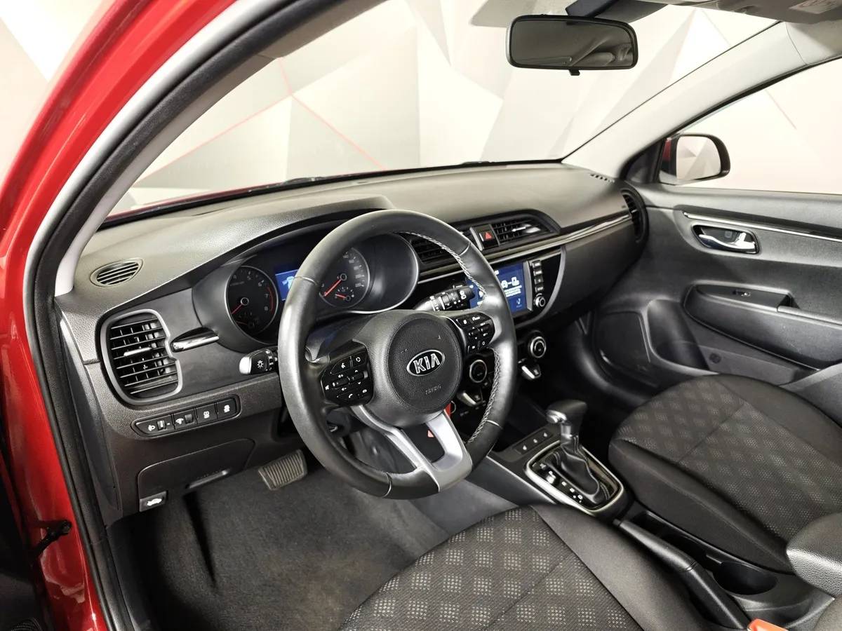 Kia Rio X-Line 1.6 AT (123 л.с.) Красный в АВИЛОН. Слайд №18