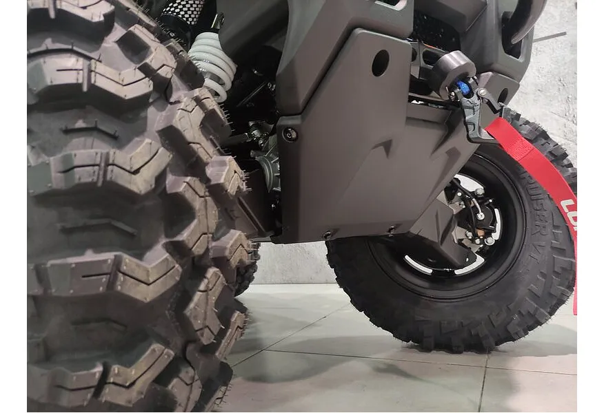 Loncin Xwolf 1000 976 см³ (98 л.с.) 98 976 Желтый в АВИЛОН. Слайд №13