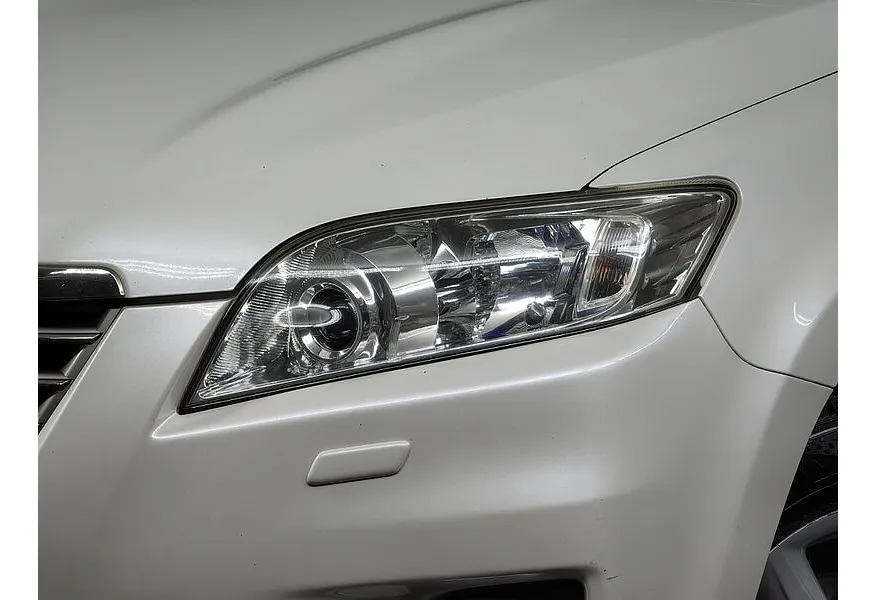 Toyota RAV4 2.0 CVT (148 л.с.) Стандарт Белый в АВИЛОН. Слайд №10