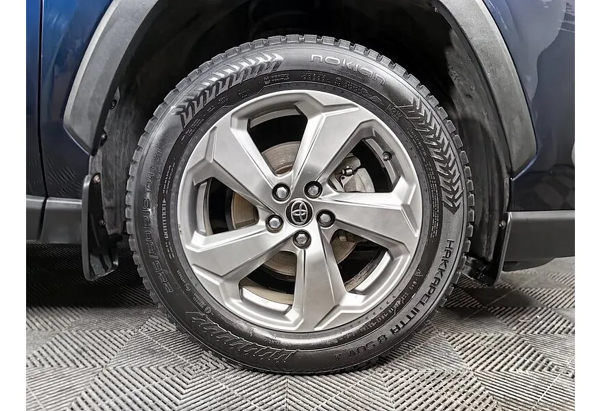 Toyota RAV4 2.0 CVT (149 л.с.) Комфорт Синий в АВИЛОН. Слайд №9