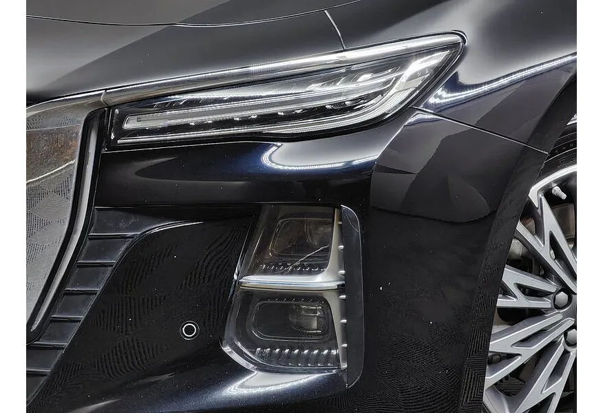 Hongqi H5 2.0 AT (218 л.с.) Comfort Plus Черный в АВИЛОН. Слайд №10