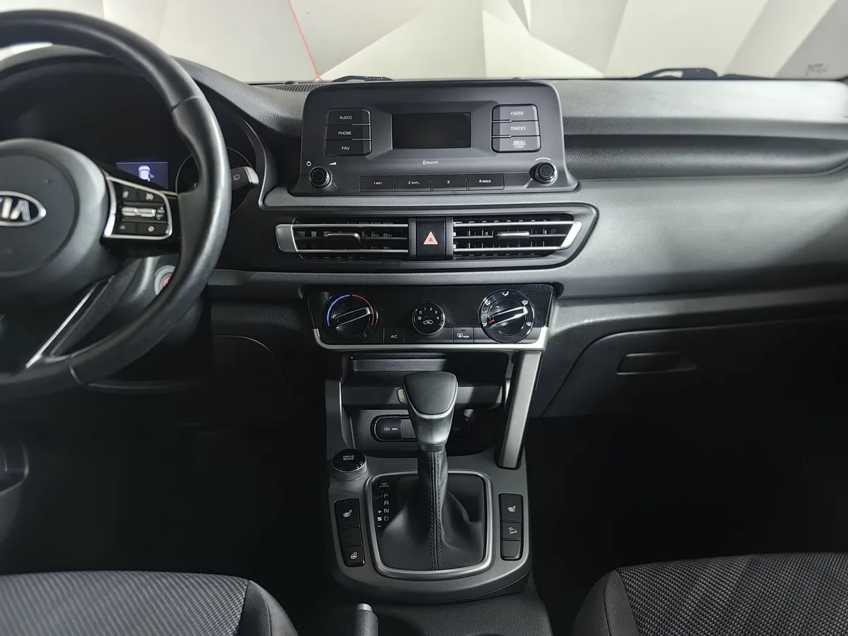 Kia Seltos 1.6 MPI AT (123 л.с.) Comfort Красный в АВИЛОН. Слайд №15
