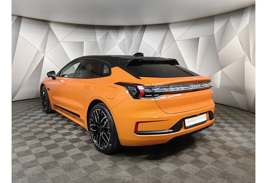 Zeekr 001 AT 4WD (544 л.с.) YOU Edition Оранжевый в АВИЛОН. Слайд №4