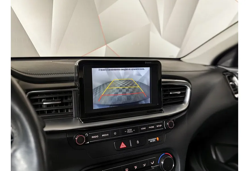 Kia Ceed 1.6 AT (129 л.с.) Classic Черный в АВИЛОН. Слайд №19