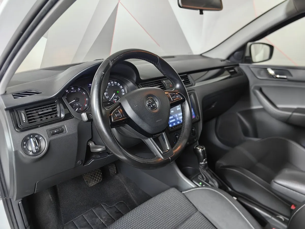 Skoda Rapid 1.4 TSI DSG (125 л.с.) Active Белый в АВИЛОН. Слайд №19