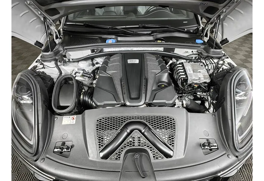 Porsche Macan 2.9 AMT (440 л.с.) GTS Серый в АВИЛОН. Слайд №11