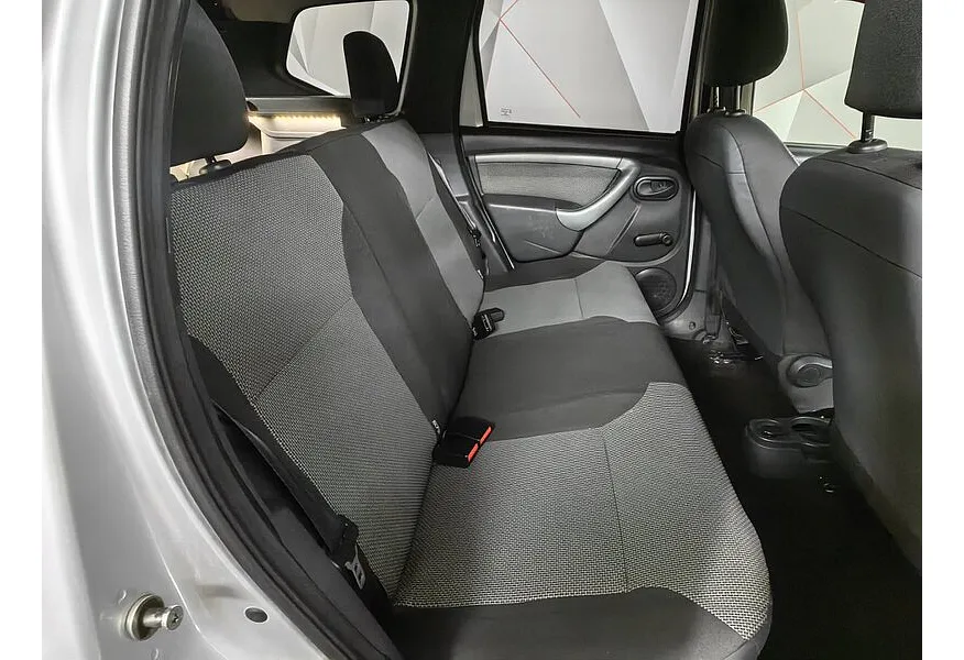 Renault Duster 1.6 MT (102 л.с.) Серый в АВИЛОН. Слайд №15 Renault Duster 1.6 MT (102 л.с.) Серый в АВИЛОН. Слайд №15