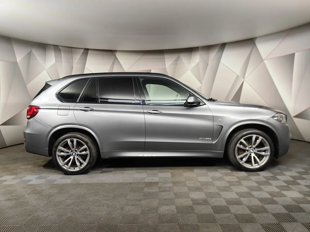BMW X5 xDrive40d Steptronic (313 л.с.) Серый в АВИЛОН. Слайд №6