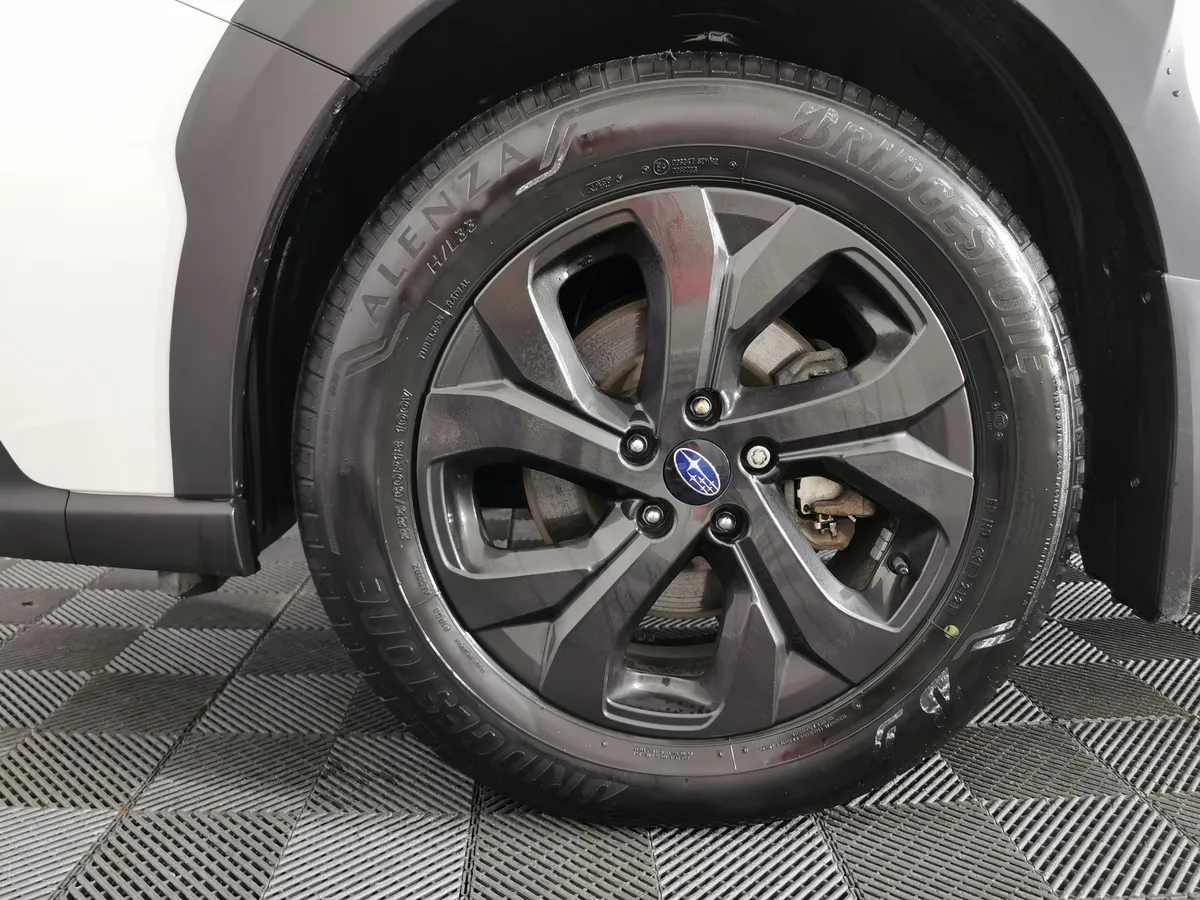 Subaru Outback 2.5 CVT AWD (188 л.с.) Белый в АВИЛОН. Слайд №9