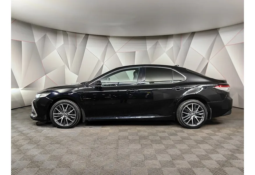 Toyota Camry 2.5 AT (200 л.с.) Черный в АВИЛОН. Слайд №5