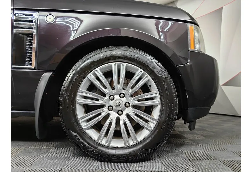 Land Rover Range Rover 4.4 TDV8 AT AWD (313 л.с.) Коричневый в АВИЛОН. Слайд №9