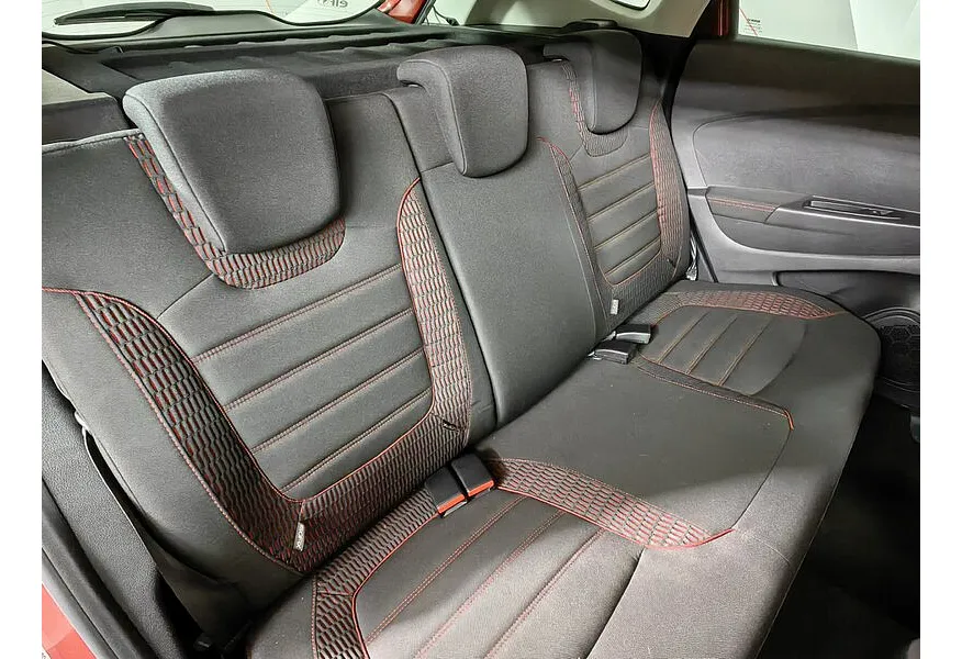 Renault Kaptur 1.6 X-tronic (114 л.с.) Life Красный в АВИЛОН. Слайд №16