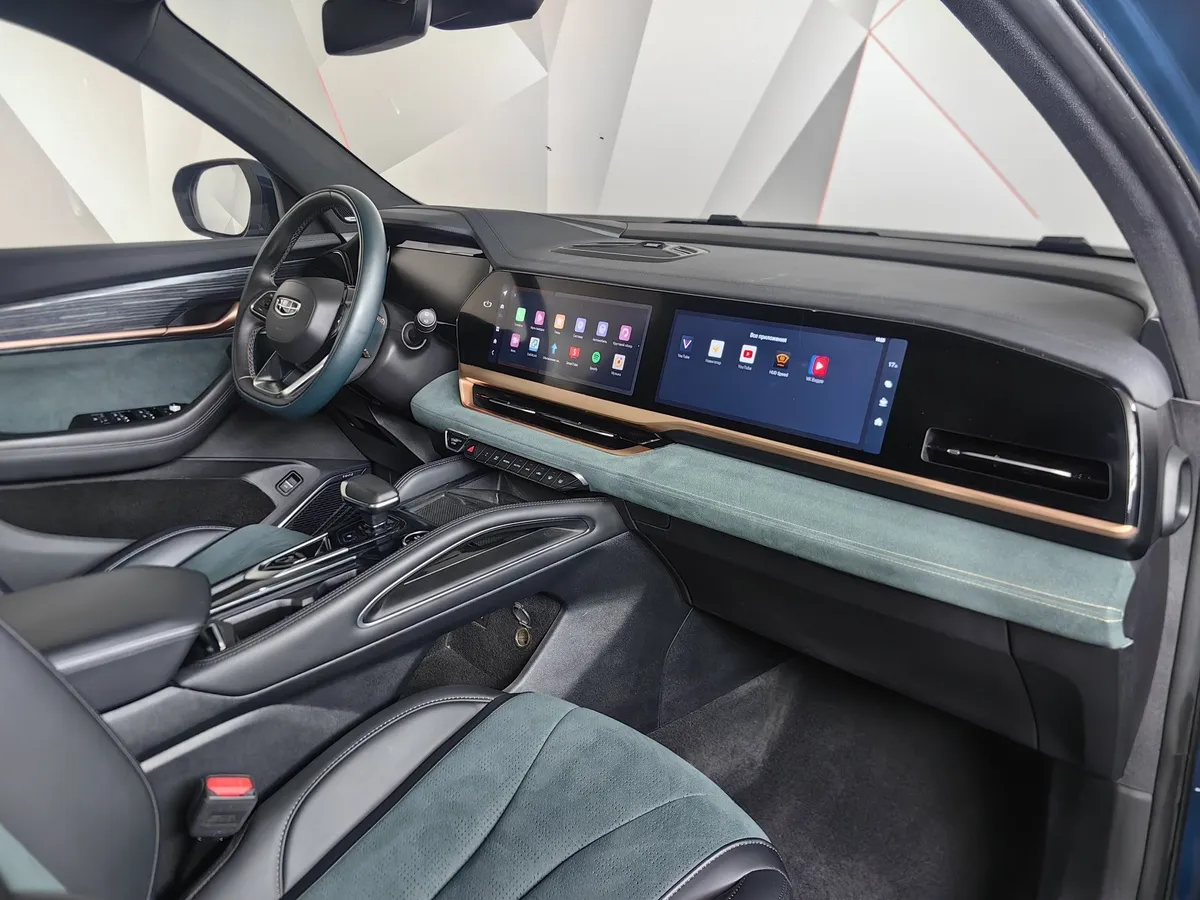 Geely Monjaro 2.0T 8AT 4WD (238 л.с.) Luxury Синий в АВИЛОН. Слайд №11