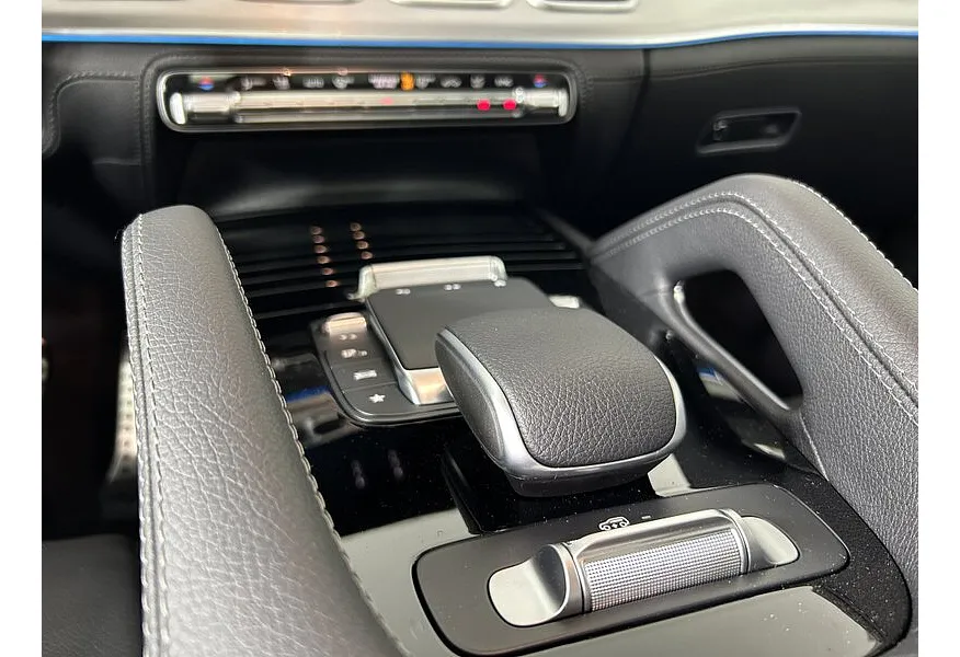 Mercedes-Benz GLE 450 4MATIC 9G-TRONIC (367 л.с.) Черный в АВИЛОН. Слайд №10 Mercedes-Benz GLE 450 4MATIC 9G-TRONIC (367 л.с.) Черный в АВИЛОН. Слайд №10