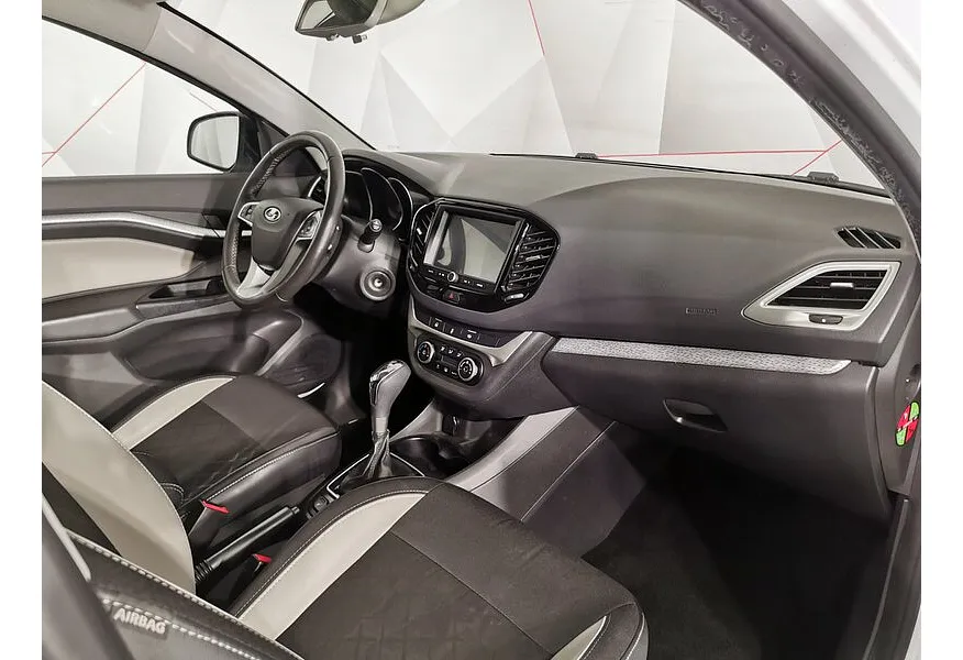 ВАЗ (Lada) Vesta 1.6 CVT (113 л.с.) Белый в АВИЛОН. Слайд №12