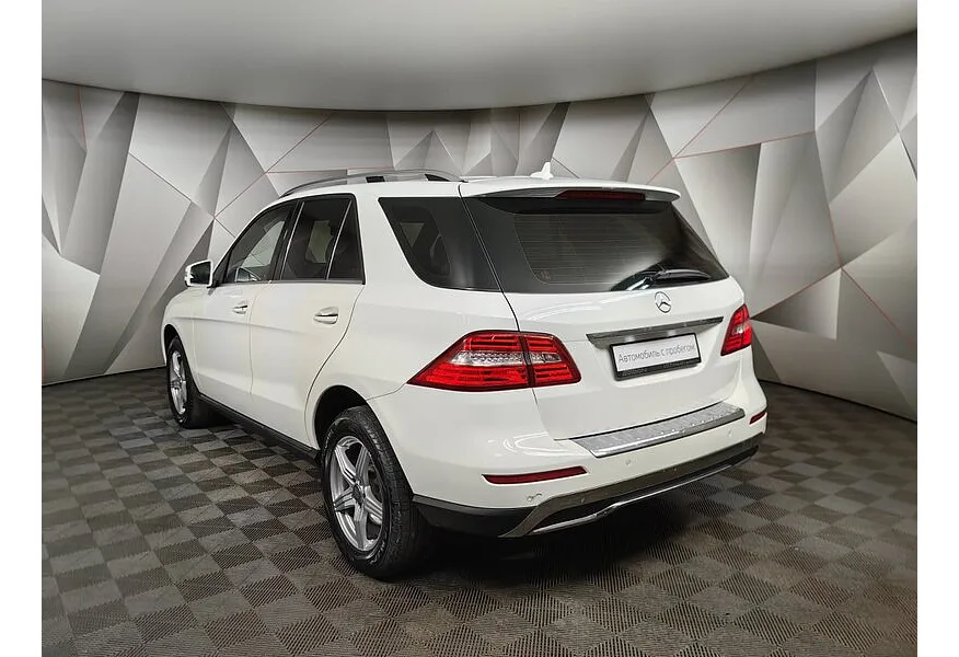 Mercedes-Benz M-Класс ML 300 BlueEfficiency 7G-Tronic Plus 4Matic (249 л.с.) Белый в АВИЛОН. Слайд №4