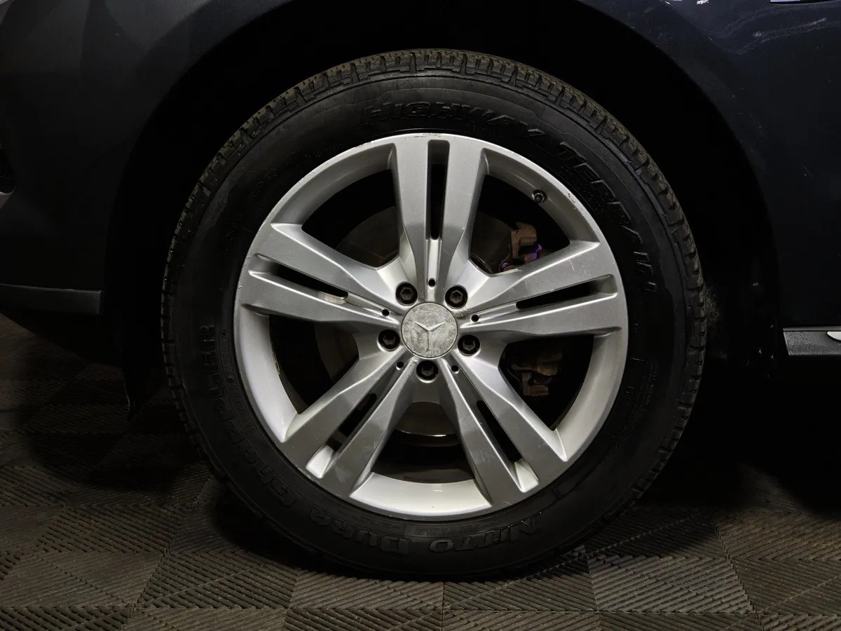 Mercedes-Benz M-Класс ML 350 BlueEfficiency 7G-Tronic Plus 4Matic (306 л.с.) Серый в АВИЛОН. Слайд №9