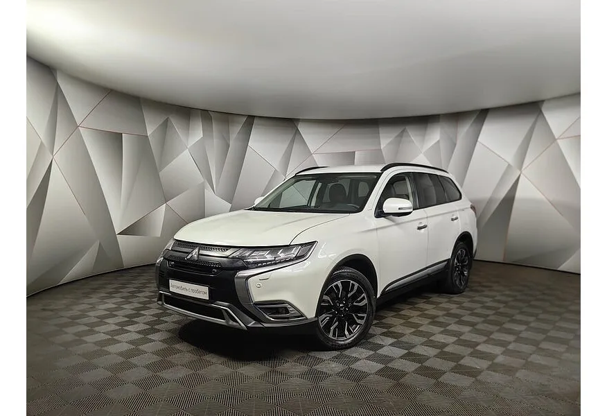 АВИЛОН - Mitsubishi Outlander 2.4 CVT 4WD (167 л.с.) Белый - slide 0