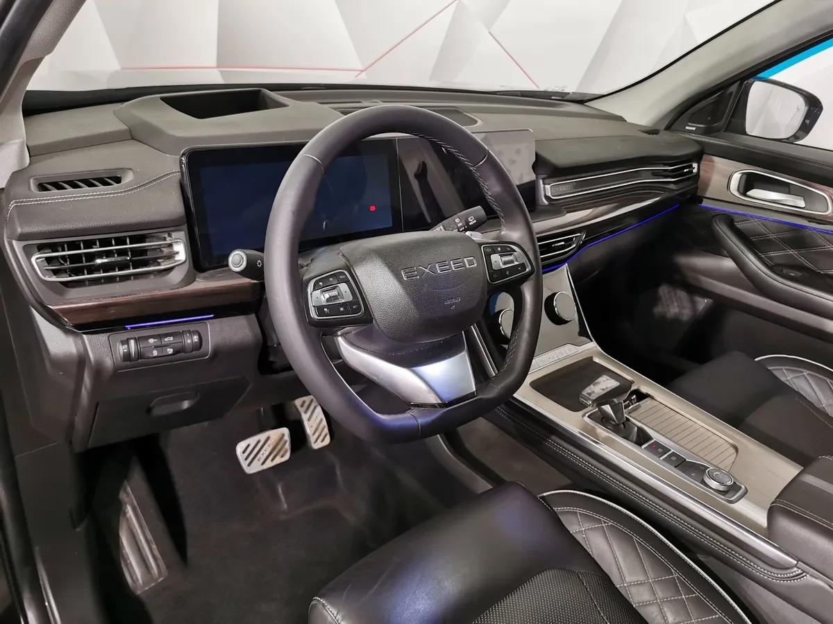 EXEED VX 2.0 AMT AWD (249 л.с.) Luxury Фиолетовый в АВИЛОН. Слайд №18