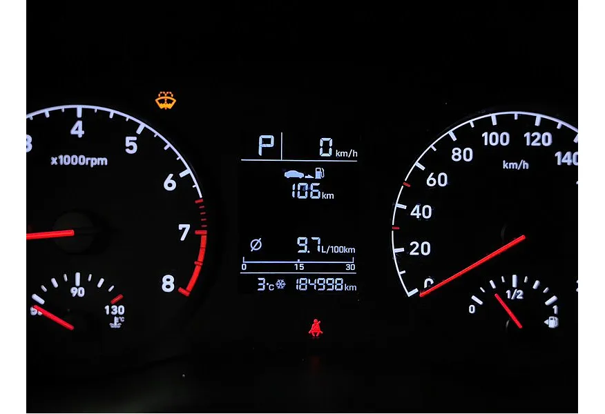 Hyundai Solaris 1.6 AT (123 л.с.) Comfort Серый в АВИЛОН. Слайд №18 Hyundai Solaris 1.6 AT (123 л.с.) Comfort Серый в АВИЛОН. Слайд №18