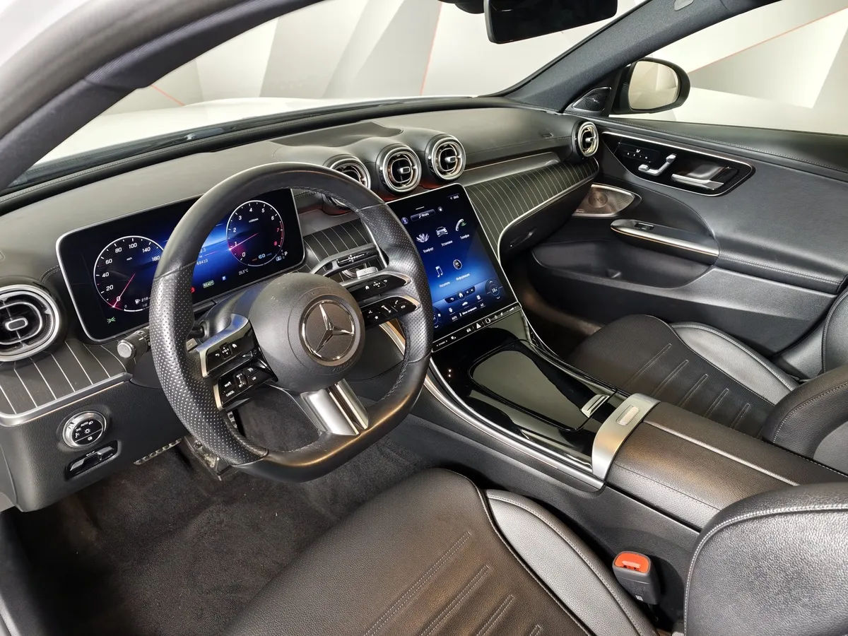 Mercedes-Benz C-Класс C 200 4MATIC (197 л.с.) Sport Белый в АВИЛОН. Слайд №19