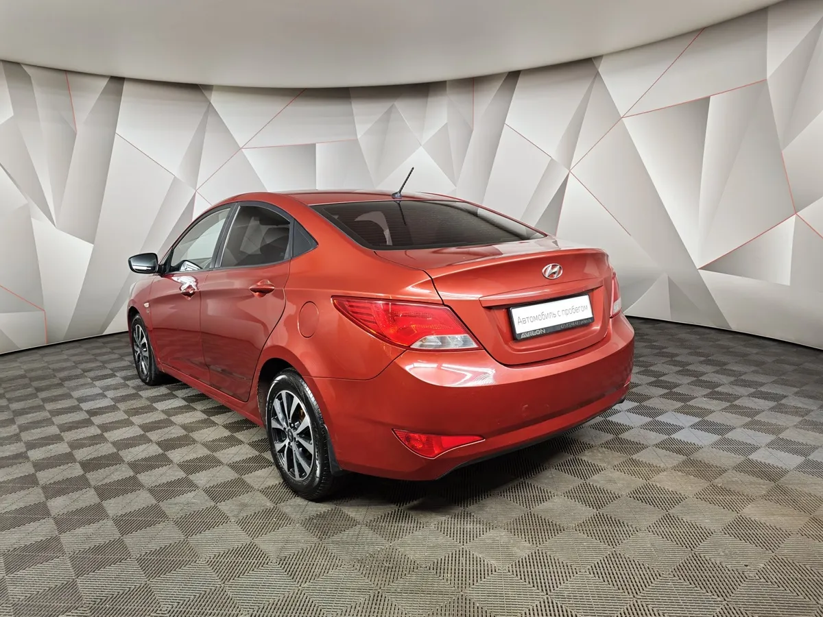 Hyundai Solaris 1.6 AT (123 л.с.) Comfort Красный в АВИЛОН. Слайд №4