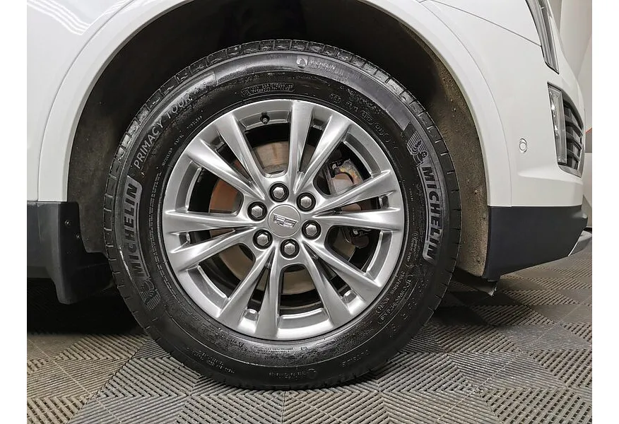 Cadillac XT5 2.0T АТ AWD (200 л.с.) Premium Luxury Белый в АВИЛОН. Слайд №9