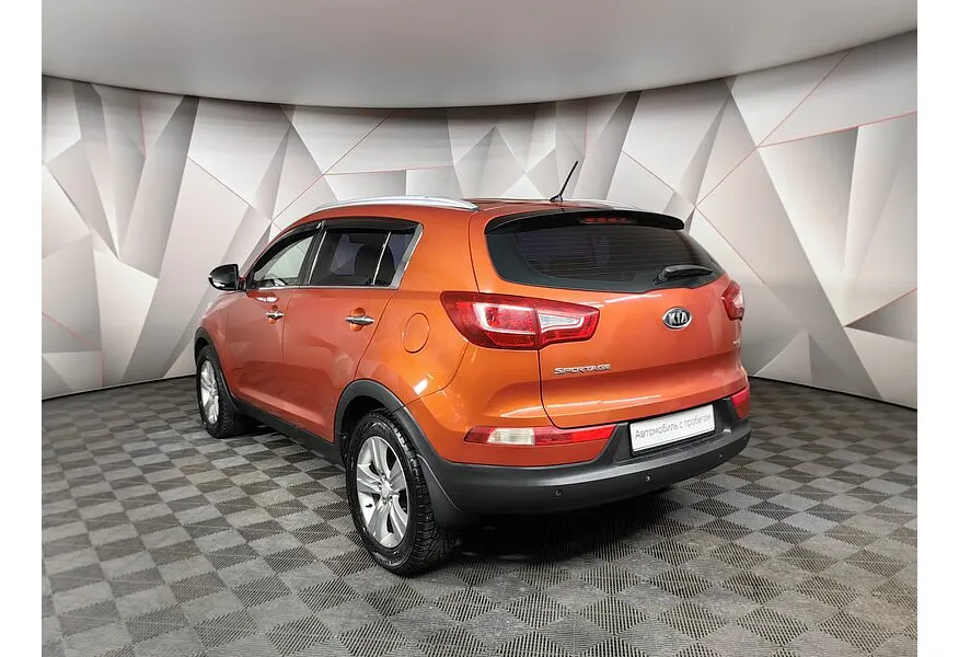 Kia Sportage 2.0 AT 4WD (142 л.с.) Оранжевый в АВИЛОН. Слайд №4