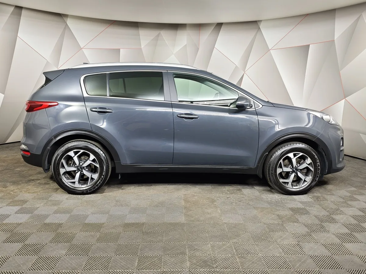 Kia Sportage 2.0 MPI AT 4WD (150 л.с.) Luxe Серый в АВИЛОН. Слайд №6