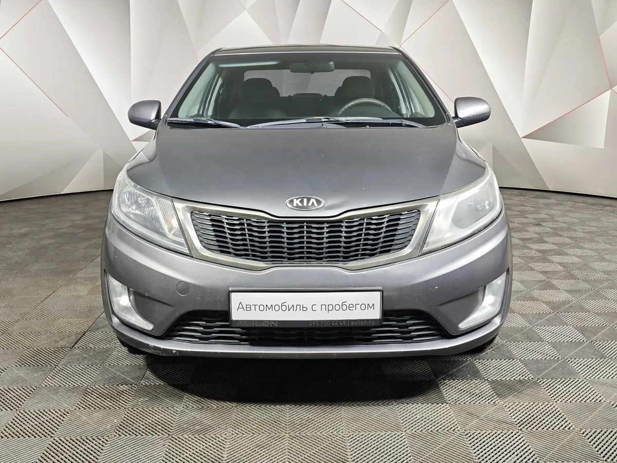 Kia Rio 1.6 MT (123 л.с.) Серый в АВИЛОН. Слайд №7