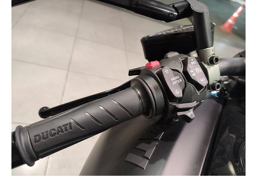 АВИЛОН - Ducati Diavel 1260S 1262 см³ 1262 Черный - slide 8