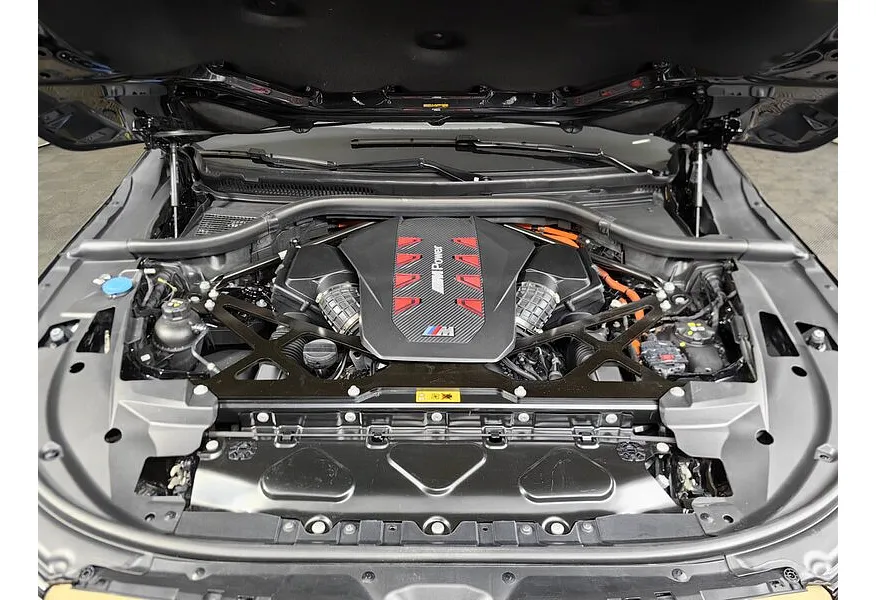 BMW XM 4.4 xDrive Plug-in-Hybrid Steptronic (653 л.с.) Черный в АВИЛОН. Слайд №10