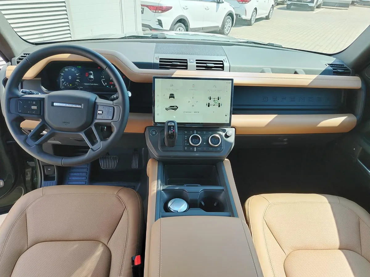 Land Rover Defender 3.0D D6H AT (249 л.с.) X-Dynamic HSE Зеленый в АВИЛОН. Слайд №10