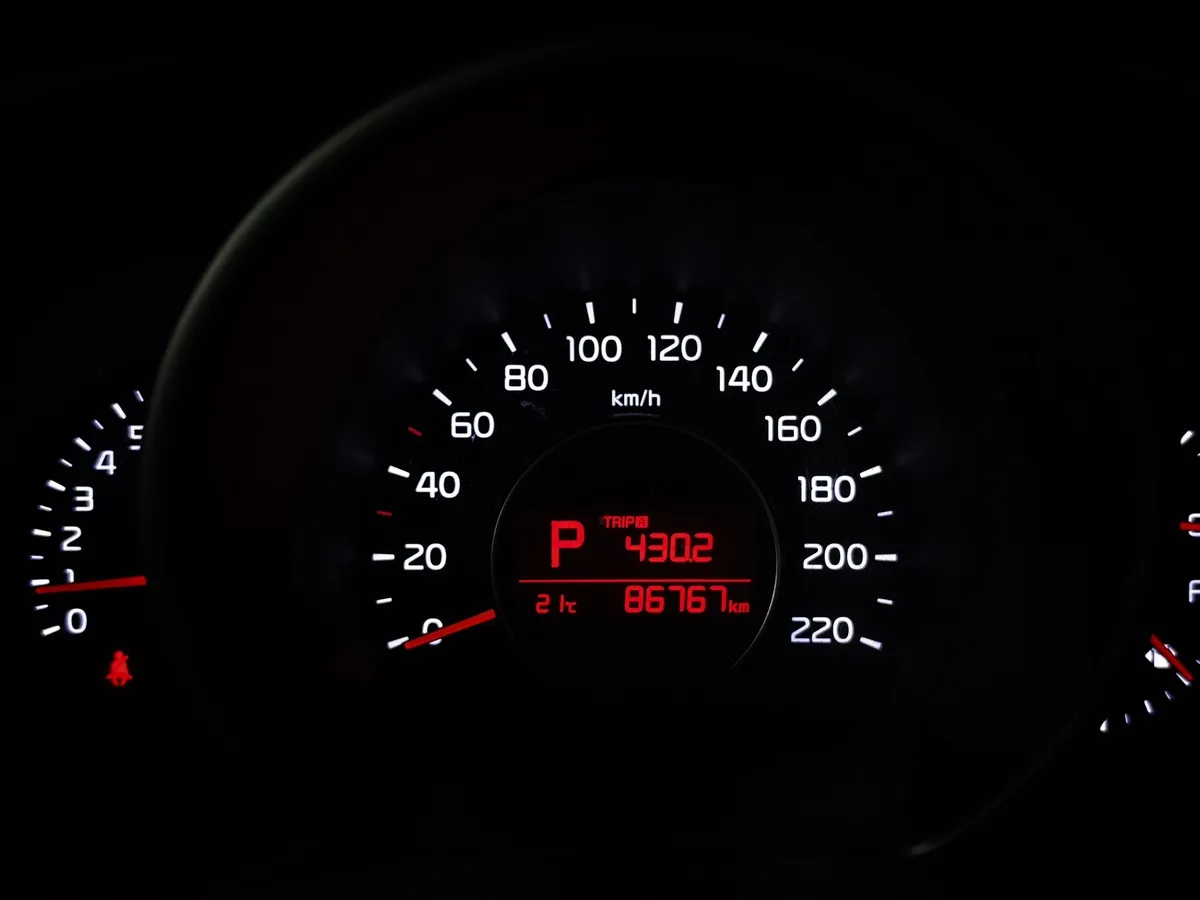 Kia Soul 1.6 AT (124 л.с.) Белый в АВИЛОН. Слайд №18