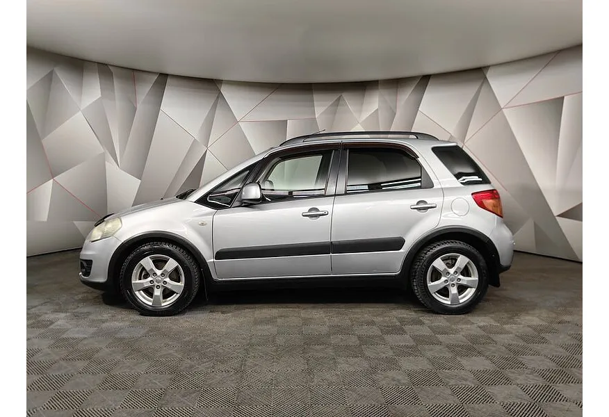 Suzuki SX4 1.6 AT (112 л.с.) GL+ Серебристый в АВИЛОН. Слайд №5