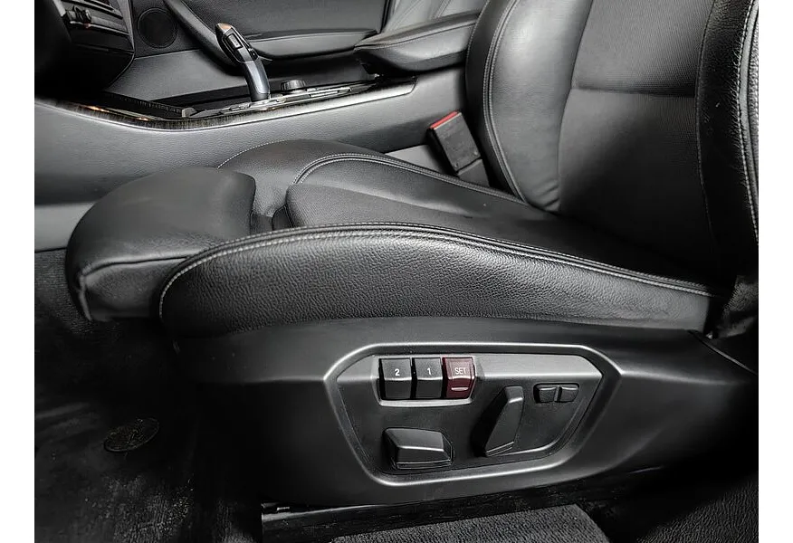 LIVE. Слайд №17