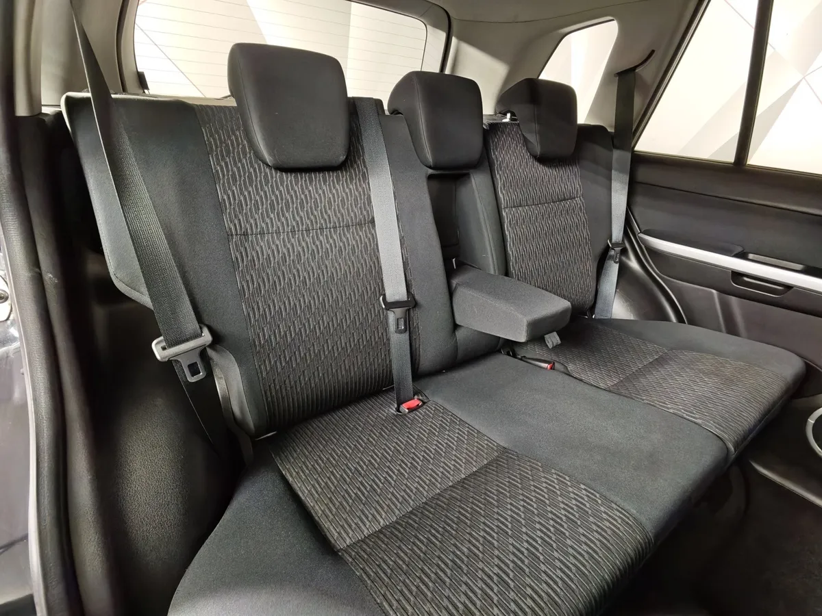 Suzuki Grand Vitara 2.0 AT AWD (140 л.с.) Черный в АВИЛОН. Слайд №17