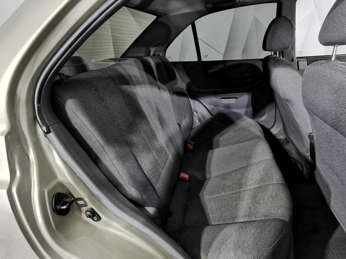Hyundai Accent 1.5 MT (99 л.с.) Бежевый в АВИЛОН. Слайд №14