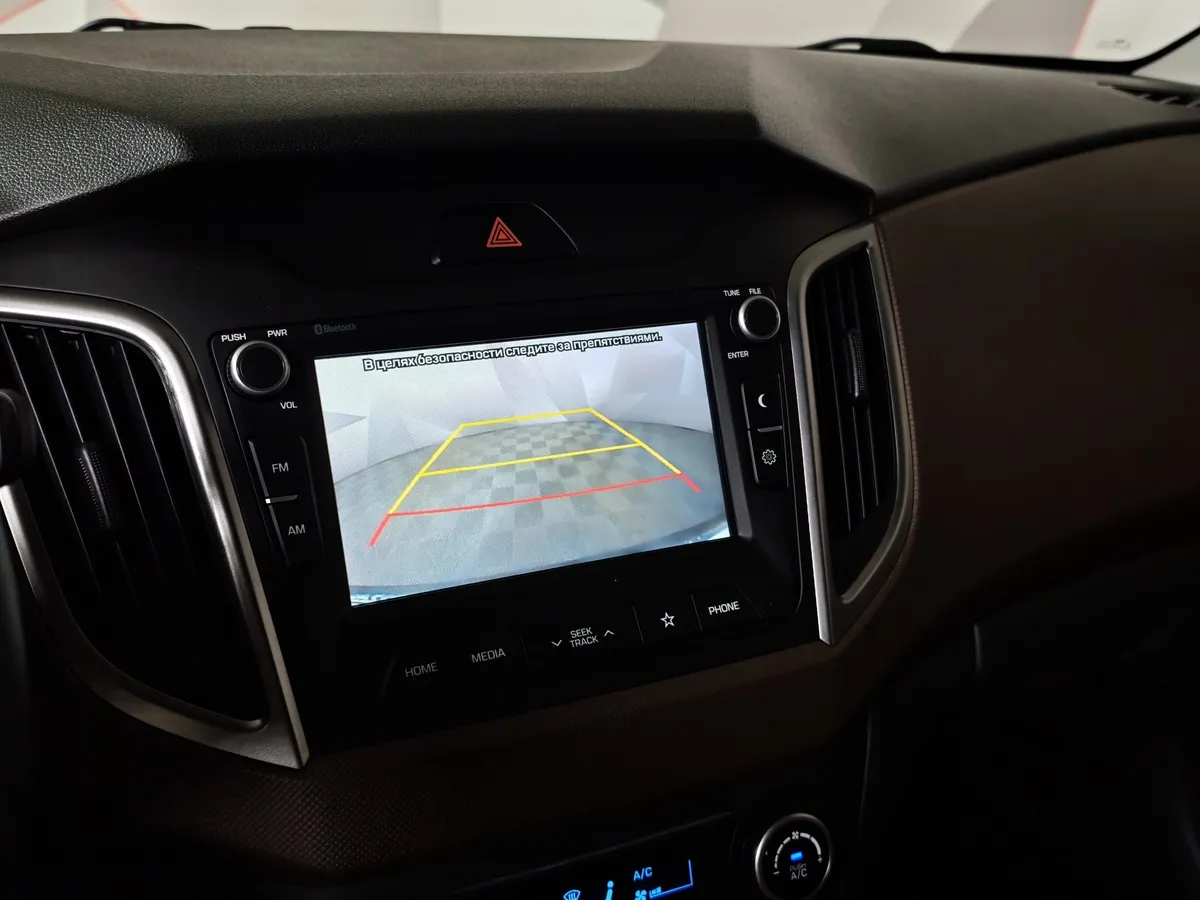 Hyundai Creta 1.6 AT (123 л.с.) Black & Brown + Winter Черный в АВИЛОН. Слайд №20