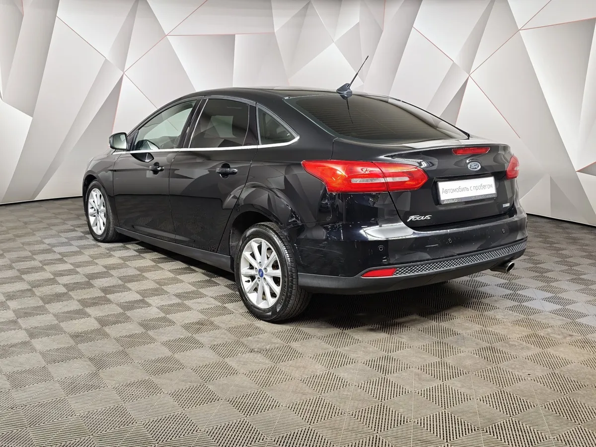 Ford Focus 1.5 EcoBoost AT (150 л.с.) Titanium Черный в АВИЛОН. Слайд №4