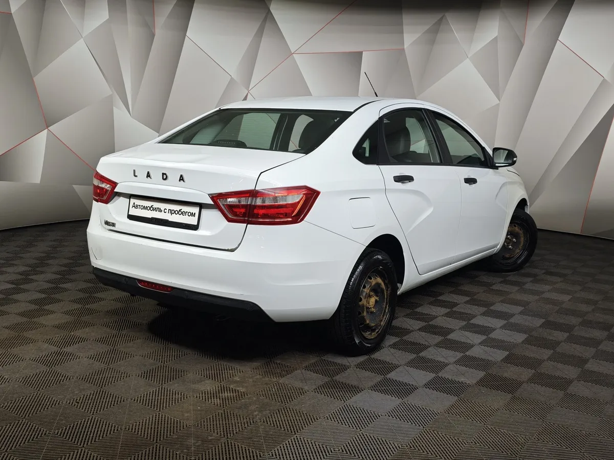 ВАЗ (Lada) Vesta 1.6 MT (106 л.с.) Белый в АВИЛОН. Слайд №2