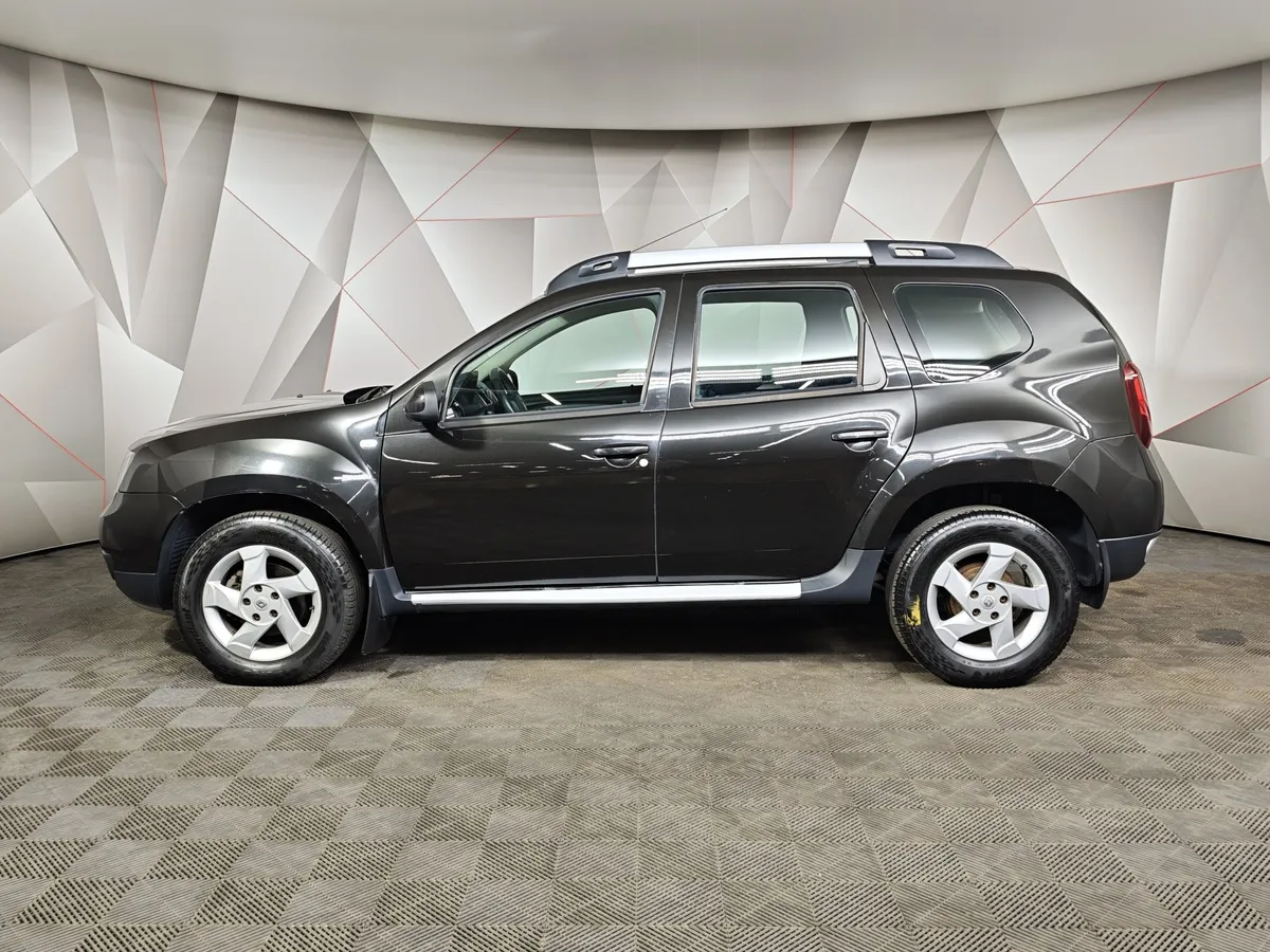 Renault Duster 2.0 AT (135 л.с.) Черный в АВИЛОН. Слайд №5