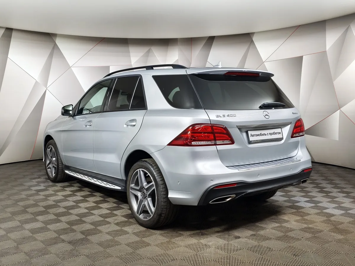 Mercedes-Benz GLE 400 4MATIC 9G-TRONIC (333 л.с.) Grand Edition Серебристый в АВИЛОН. Слайд №4