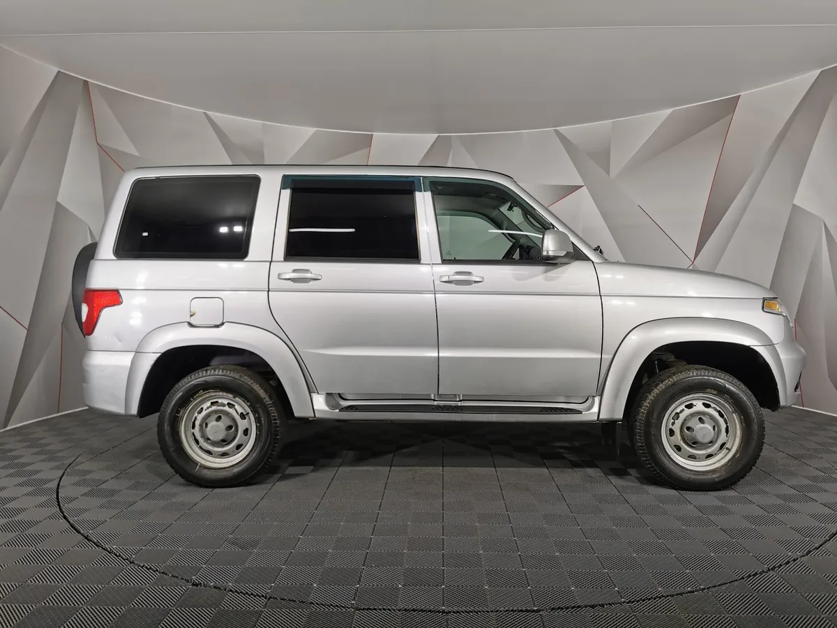 УАЗ Patriot 2.7 MT 4WD (150 л.с.) Максимум Серый в АВИЛОН. Слайд №6