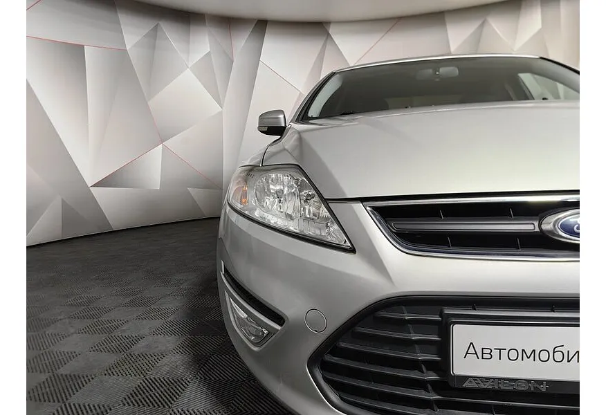 Ford Mondeo 2.3 AT (161 л.с.) Ambiente Серебристый в АВИЛОН. Слайд №10