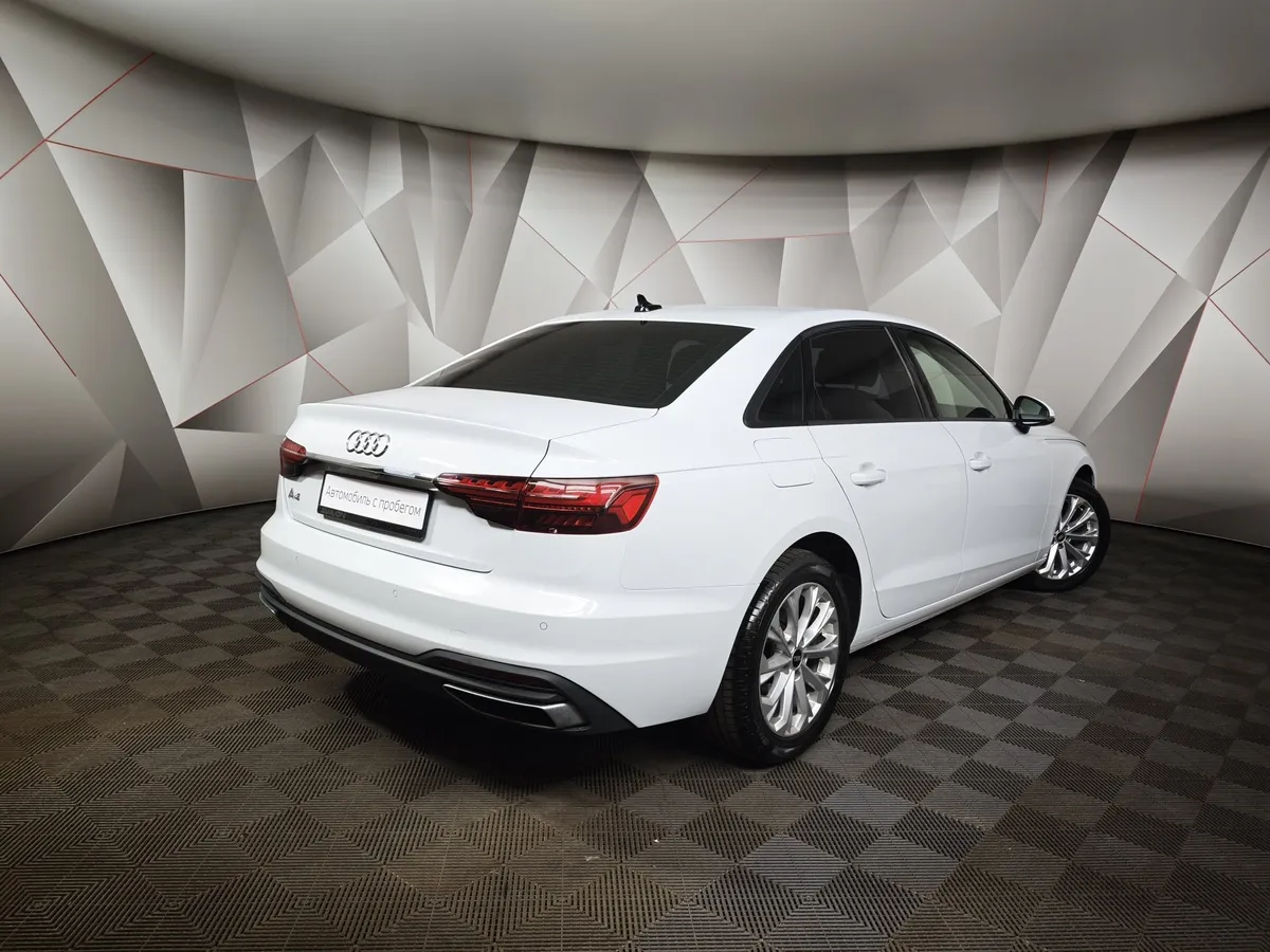 Audi A4 2.0 TFSI S tronic (150 л.с.) Белый в АВИЛОН. Слайд №2